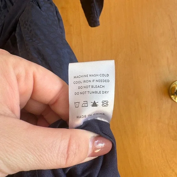 Baltic Born Maxi Dress Womens Medium Navy Blue Leopard Jacquard Wrap V-Neck New - Picture 8 of 8